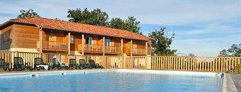 Madame Vacances - Residence Du Golf D'Armagnac Eauze Exterior foto